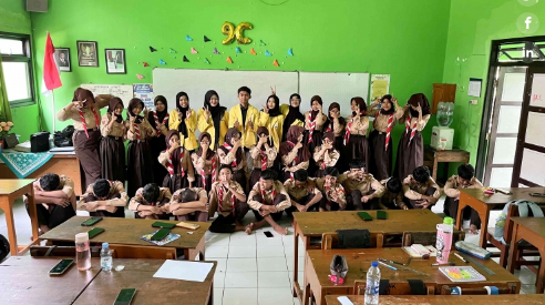 Mahasiswa BK UNNES di SMPN 24